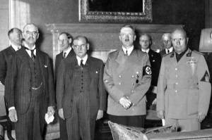 Подписано Мюнхенское соглашение, также известное как «Мюнхенский сговор»
