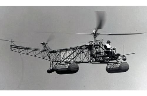 Инженер Сикорский продемонстрировал первый вертолет-амфибию
