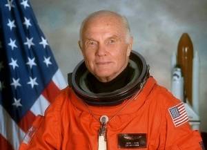В космический полет отправился 77-летний астронавт Джон Гленн