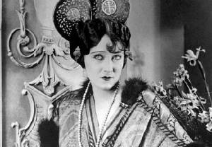 Глория Свенсон (Фото: кадр из фильма «В горе и в радости», 1919)