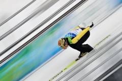 Прыжки на лыжах с трамплина — вид спорта впервые вошел в программу Олимпийских игр