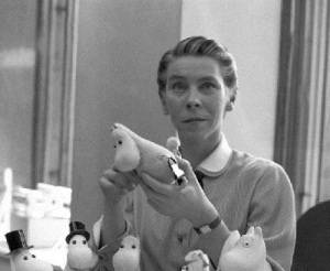 Туве Янссон с куклами (Фото: Reino Loppinen / Lehtikuva, 1956, hs.mediadelivery.fi, )