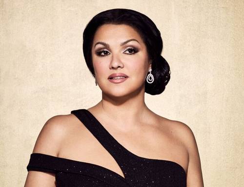 Анна Нетребко (Фото: annanetrebko.com)
