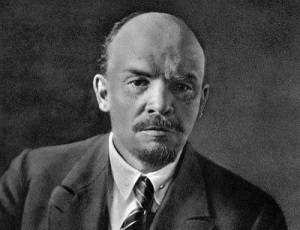 Владимир Ленин (Фото: П.С. Жуков, 1920, Музей В.И. Ленина, Москва, )