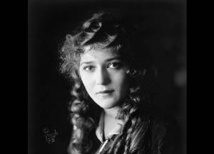 Мэри Пикфорд (Фото: Rufus Porter Moody, 1910-1920 гг., Библиотека Конгресса США, )