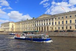 В Санкт-Петербурге учрежден институт Святой Екатерины для благородных девиц
