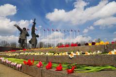 День поражения нацизма и памяти жертв Второй мировой войны в Латвии