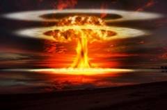 На полигоне в Лос-Аламосе произведен первый в мире ядерный взрыв