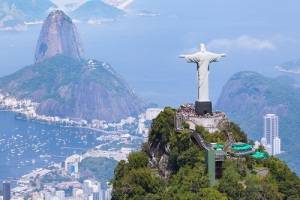 В Рио-де-Жанейро состоялось торжественное открытие статуи Христа Спасителя