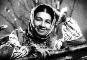 Лидия Русланова (Фото: кадр из фильма "Концерт фронту", 1942)
